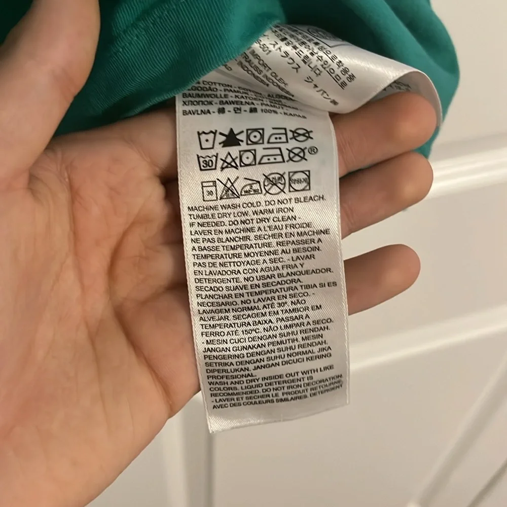 Levl’s - Picture 4 of 4